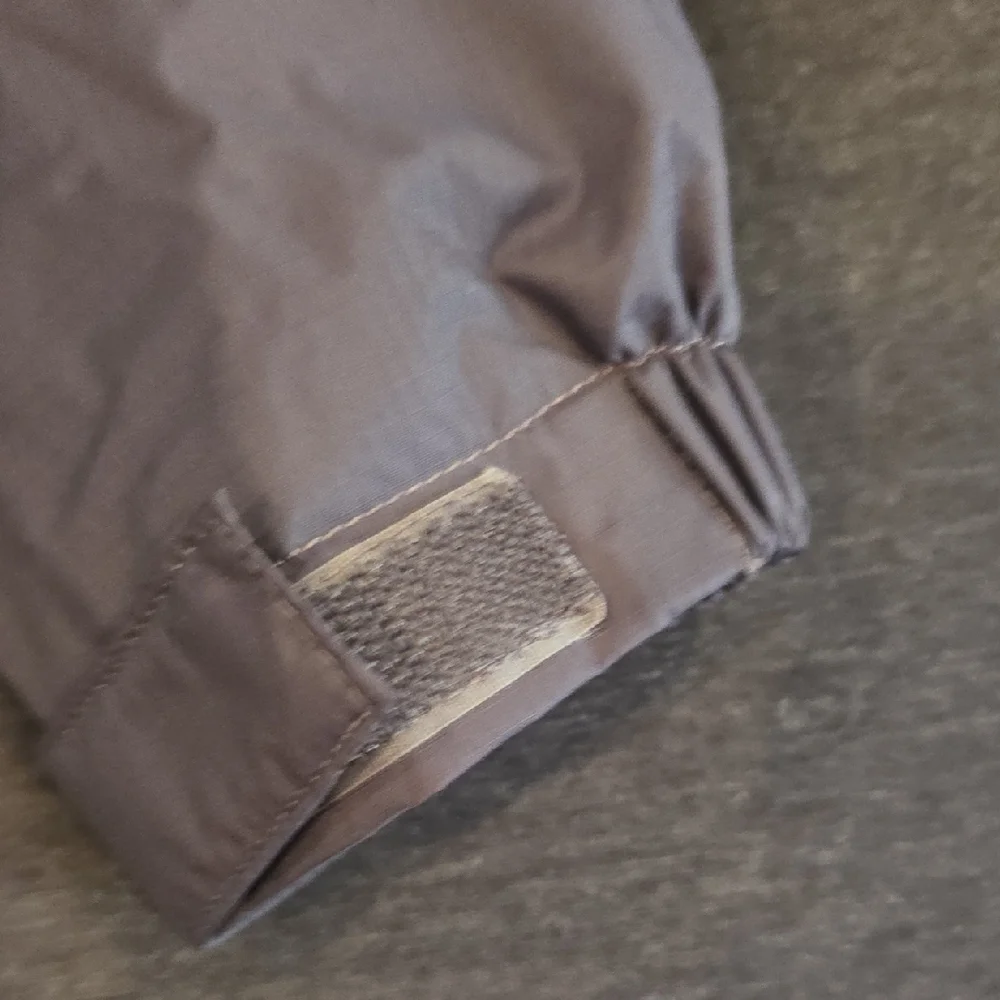 The North Face Men's Large Dark Gray Hooded Hyvent Windbreaker Jacket